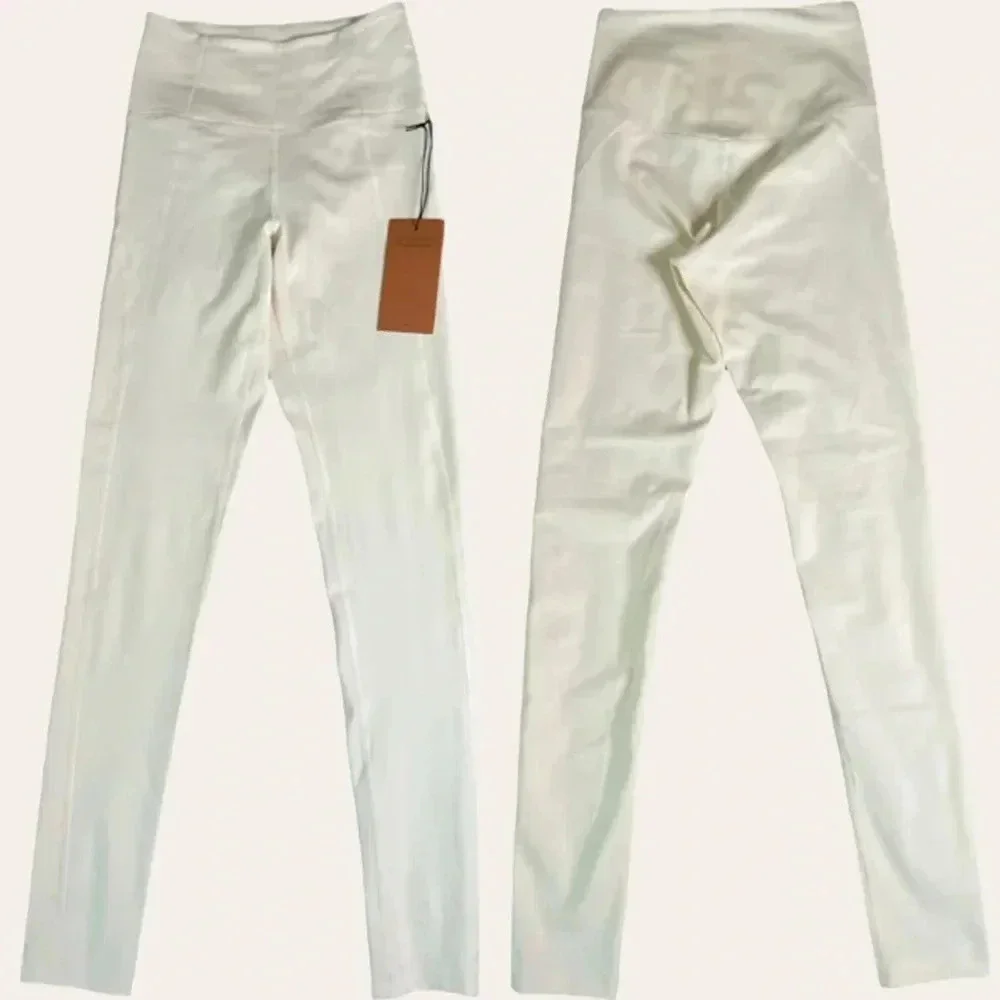 NWT Girlfriend Collective high rise compressive leggings Ivory XS 28.5” - Picture 2 of 8